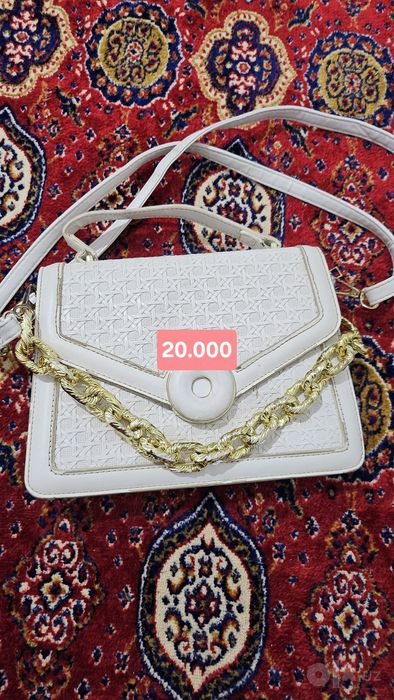Продам женские сумки