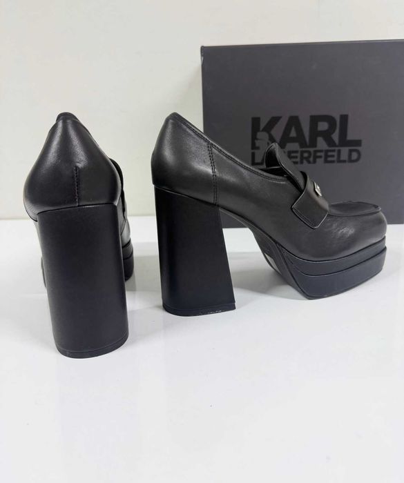 Karl Lagerfeld Strada Karl Plaque Loafer