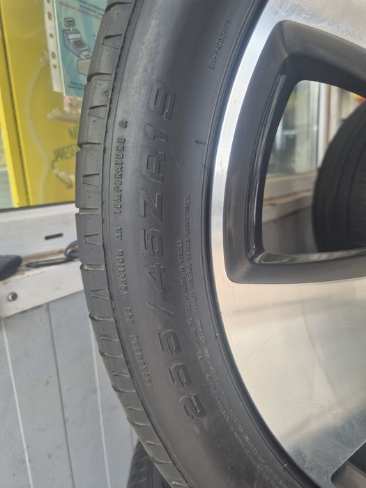 Vand set jante Mercedes E class R19