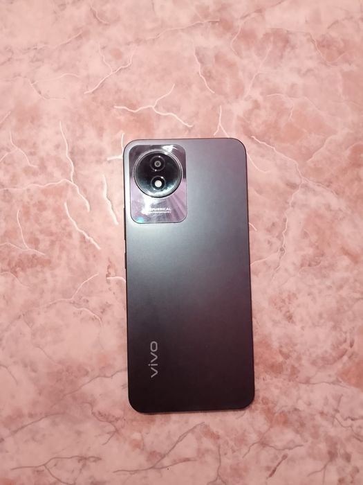 Продам телефон VIVO Y02T