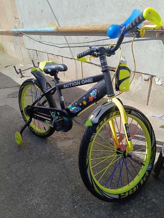 Bicicleta noua copii 7-11 ani 20 inch