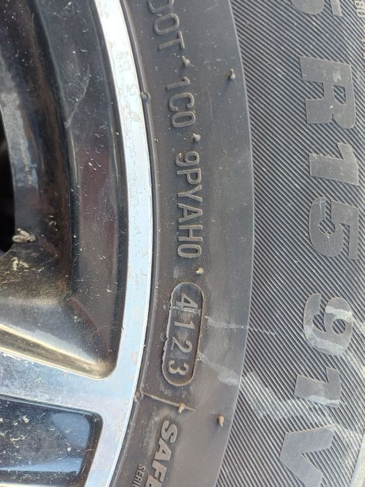 Летни гуми с джанти 15