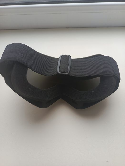 Продам лыжные очки