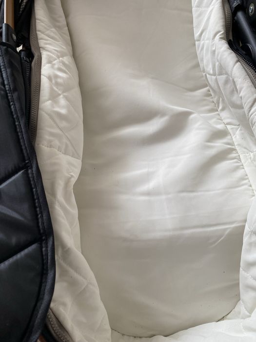 Продам коляску 13 000 тенге