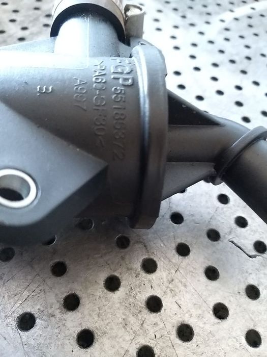 Separator ulei 1.3 mjt fiat panda 55185372