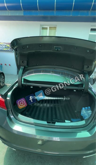 Кожух на петли багажника Малибу 2