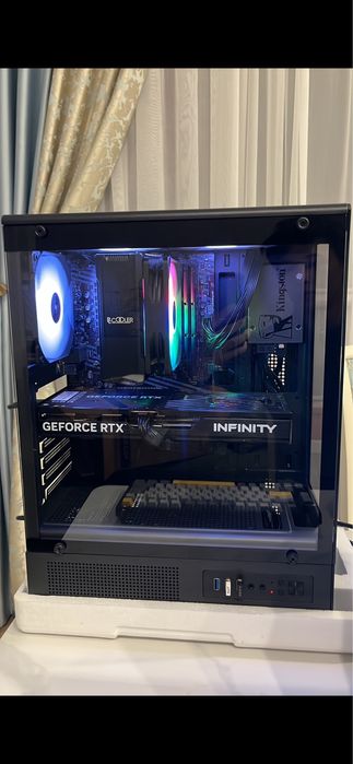 Компьютер с манитором