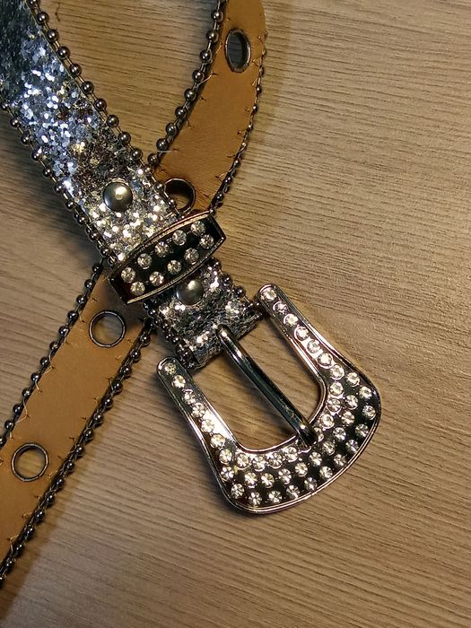 продам ремень y2k