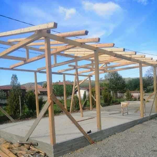 Изграждане на всякакъв вид дървени навеси и беседки