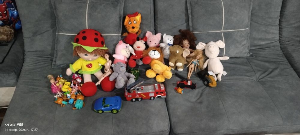 Отдам даром игрушки , самовывоз