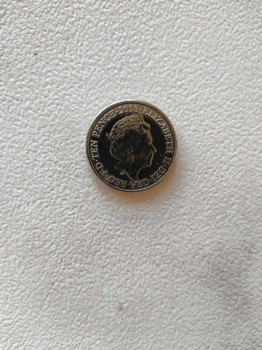 10p Английски 10 Пенса с Буквата М /Magic/