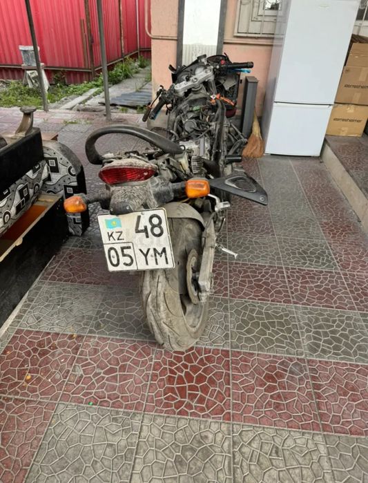 Продам мотоцикл suzuki sv400s