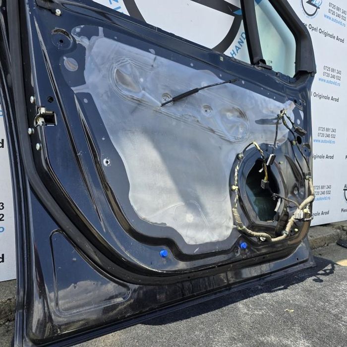 Portiera usa negru Z20R stanga fata Opel Meriva B facelift