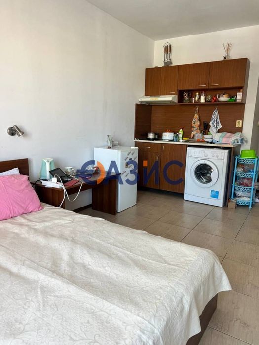 Продава се Едностаен апартамент в к.к. Слънчев бряг - 33 кв.м за 1243 €/кв.м - Снимка #2