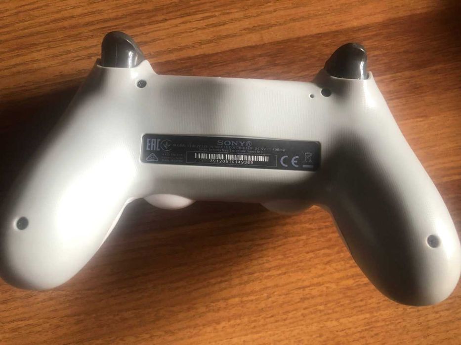 PS4 Joystick (DualShock 4)