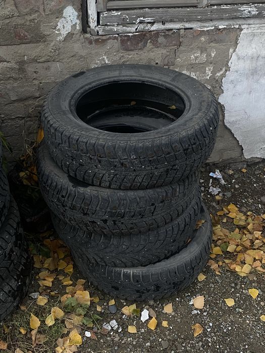 Продам шины зимние