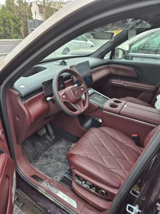 Voyah Taishan Max plus