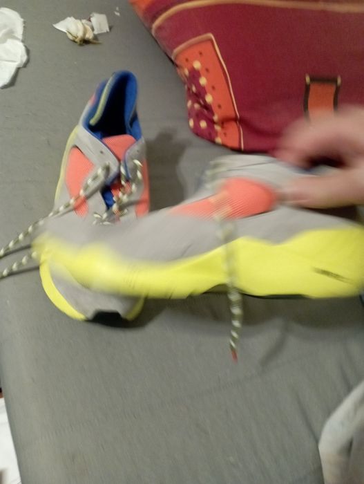 Vând adidași Germania