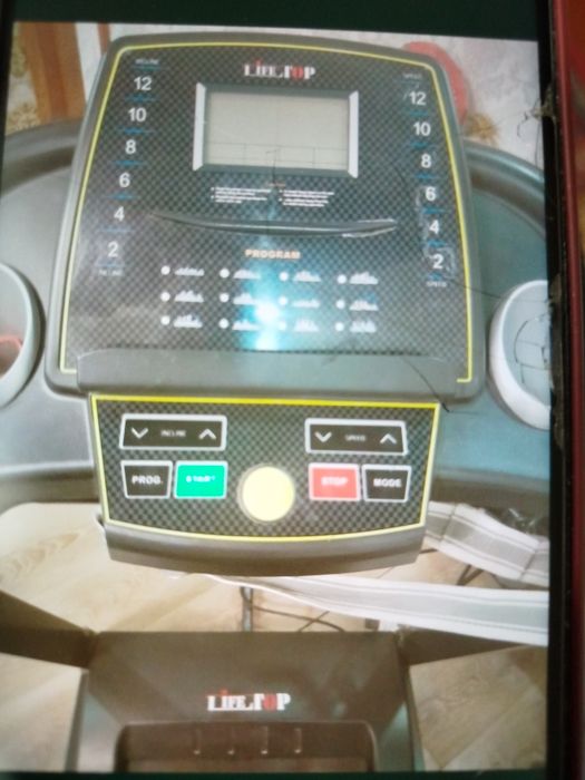 Беговая дорожка в отличном состоянии