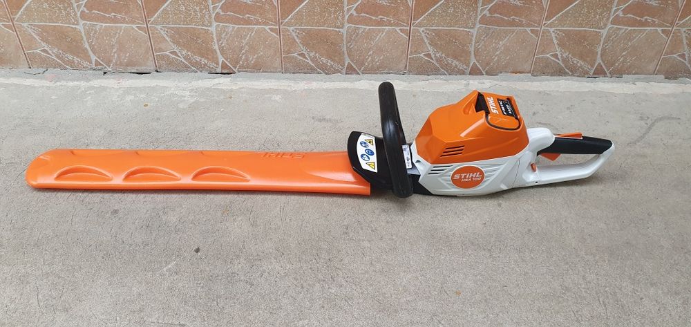 Foarfeca tuns gard viu stihl HSA.100.