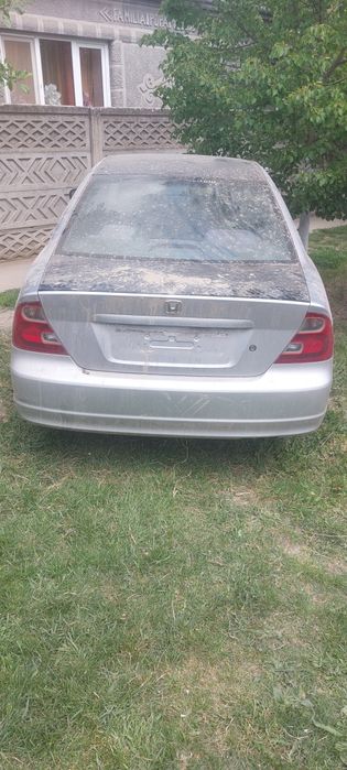 Vand honda civic em2