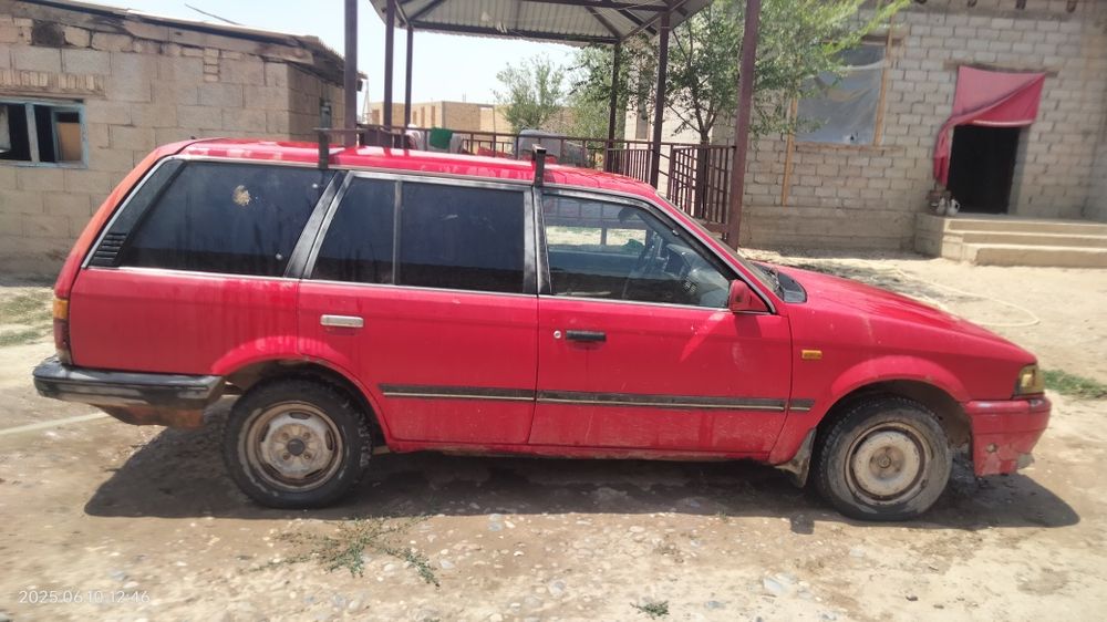 Мазда 323 универсал