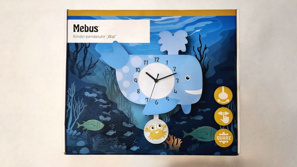 Ceas de perete din lemn pentru camera copii, 34x38cm - SIGILAT