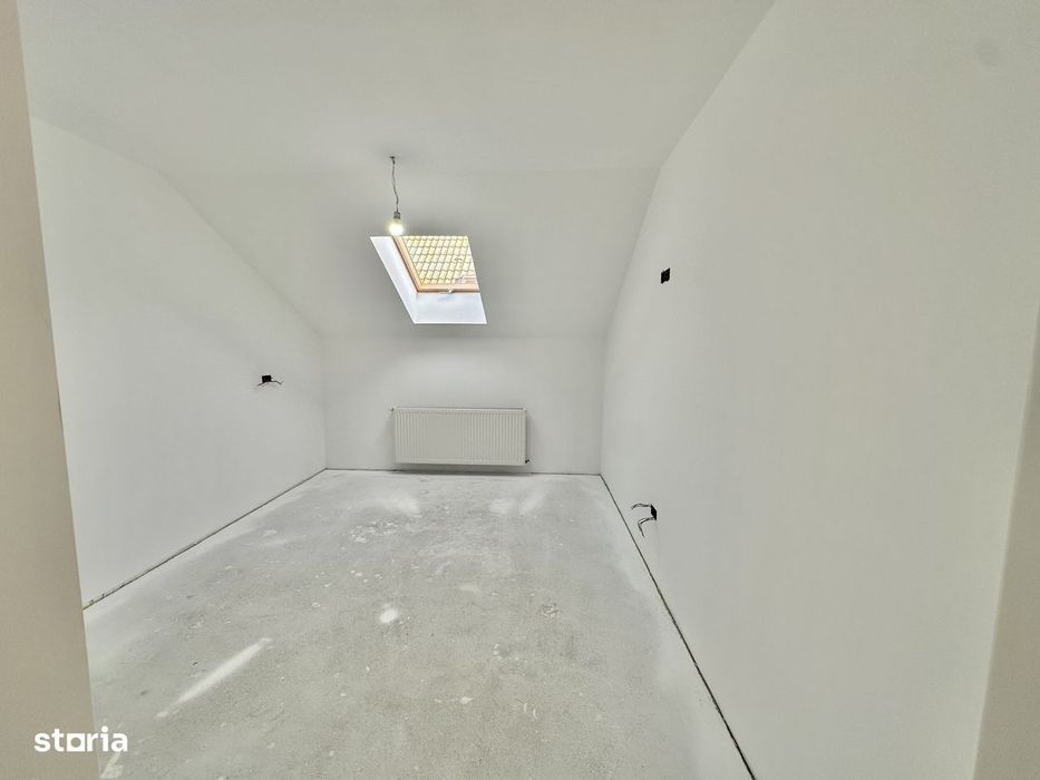 Casă individuală de vanzare  cu garaj și curte proprie – Hălchiu