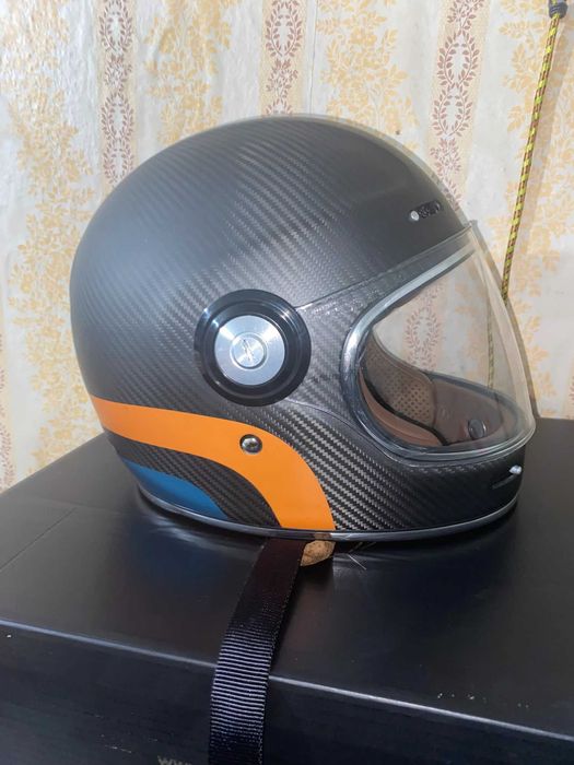 Карбонова каска  W teck   XL