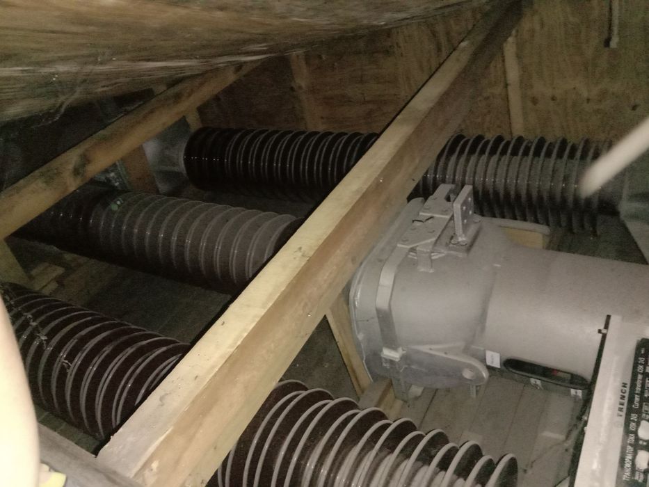 Трансформаторы тока продам новые