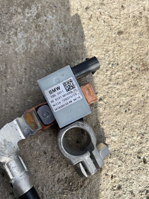 Borna plus / minus BMW seria F f06 f10 f01 x5 x6 f15 f16