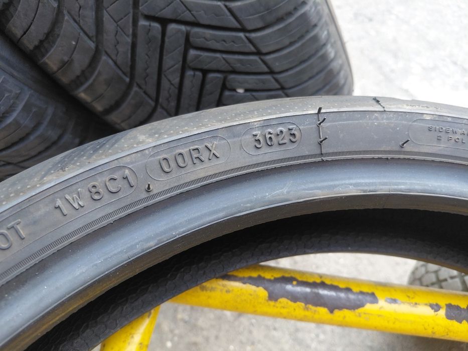 110/70/17" Michelin 1бр гума