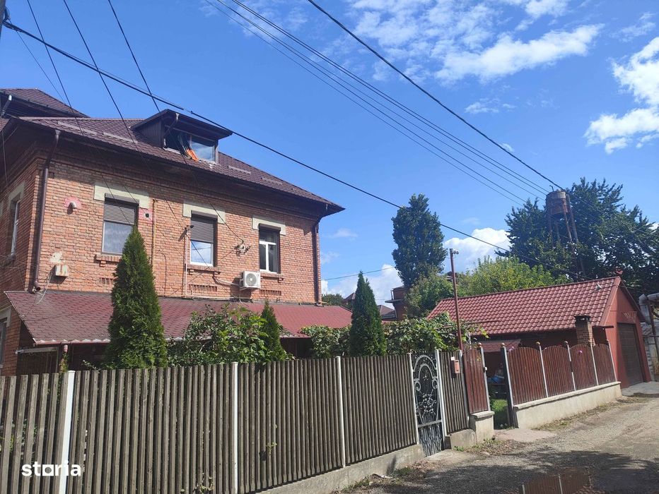 Apartament la vila bacau
