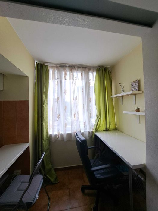 Dau in chirie apartament cu 1 camera decomandat zona UMF