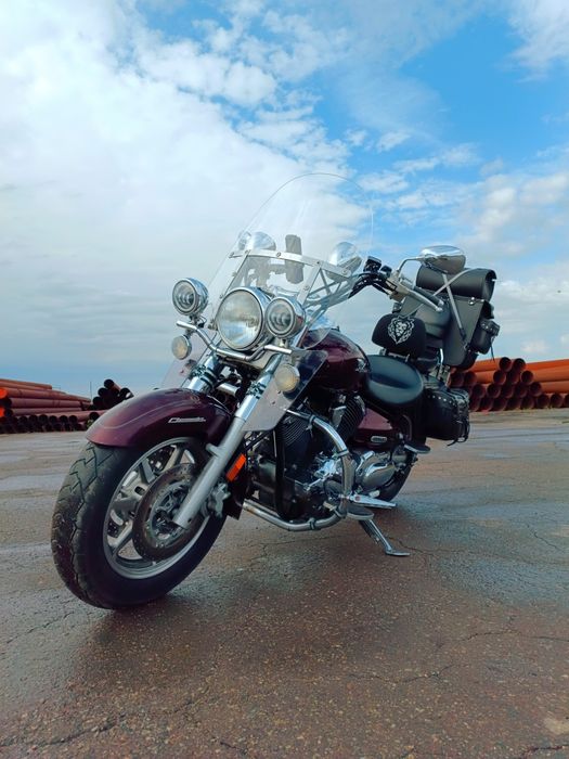 Мотоцикл Yamaha Drag star xvs1100
