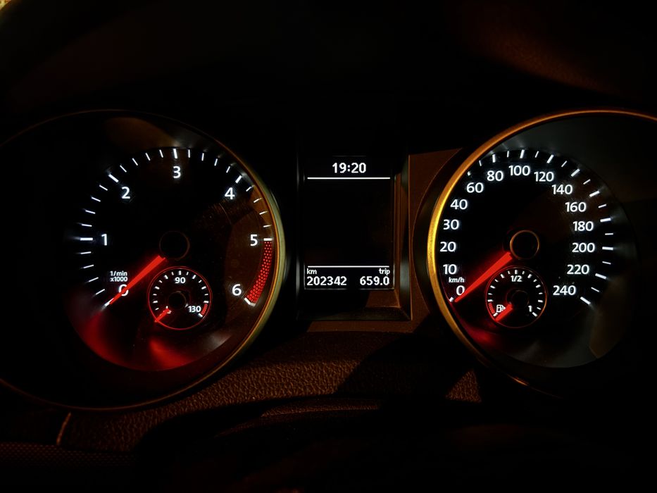 Autoturism Volkswagen Golf