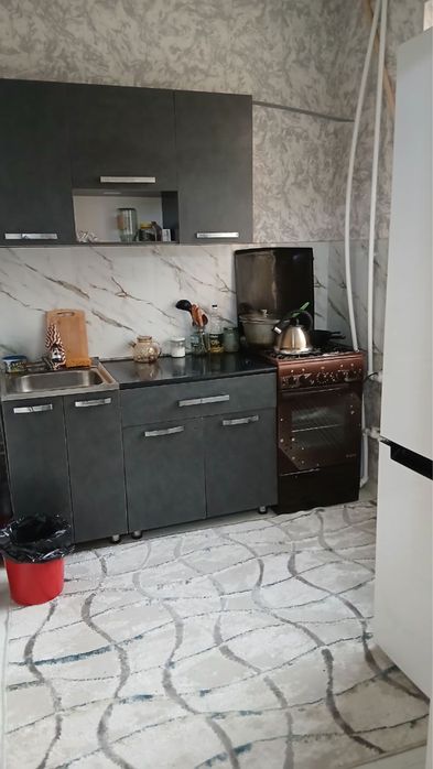 Яшнабод дваресда уй сотилади. Икки хона