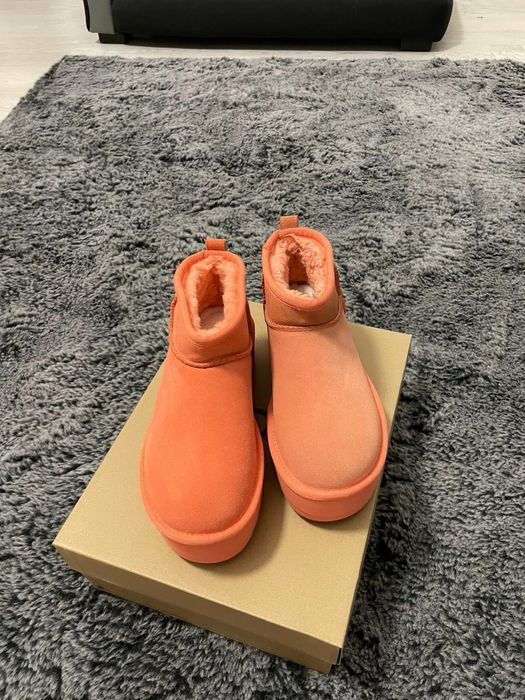 Ugg classic ultra mini