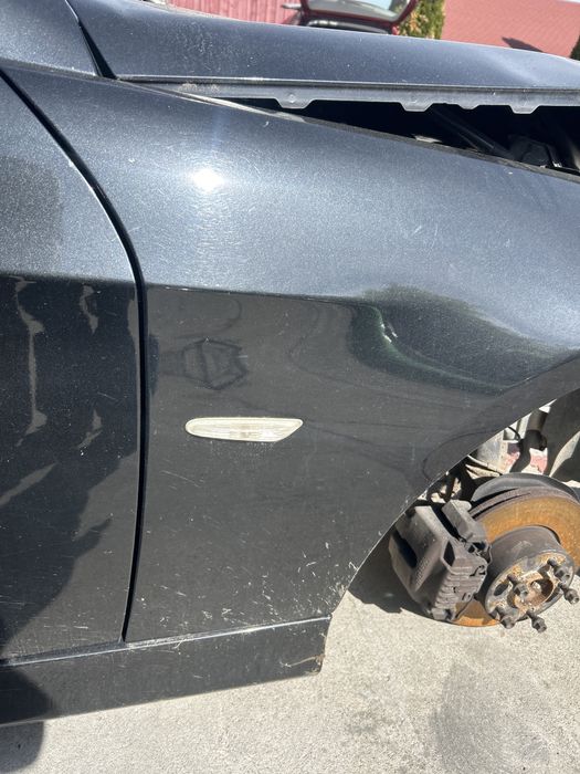 Aripa dreapta fata Bmw e90,e91 nonfacelift culoare BLACK SAPPHIRE METAL