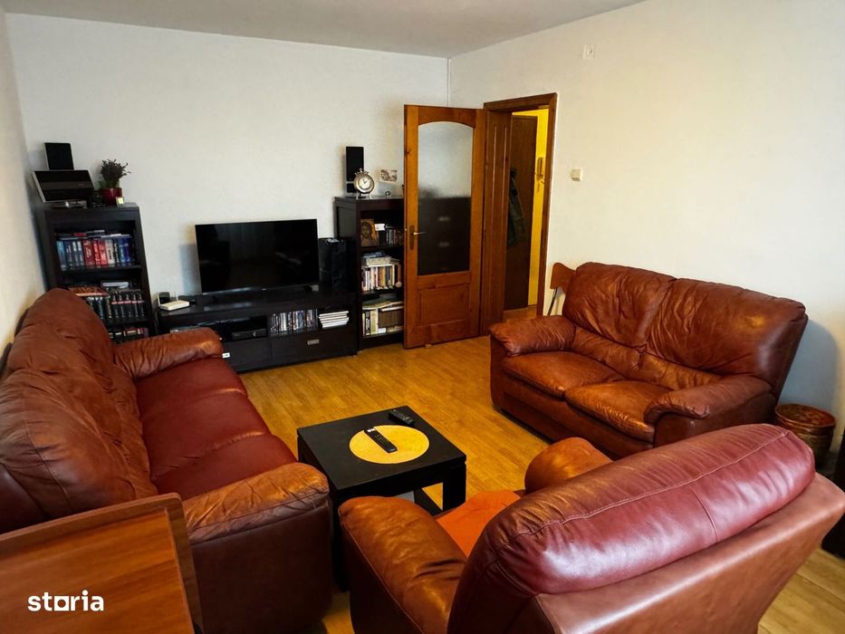 Vanzare apartament 3 camere Ion Mihalache - Turda — fotografia 1
