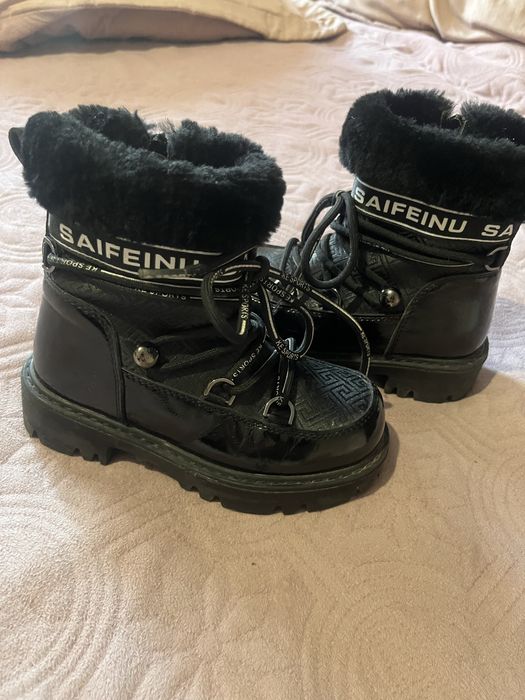 Одежда для девочки 4-5 лет