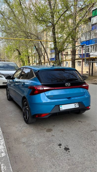 Продам Hyundai i20 2023