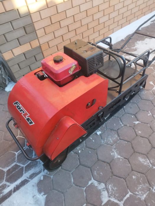 Продам мотобуксировщик