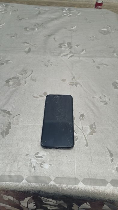 Продаеться iPhone XS 64 GB Black