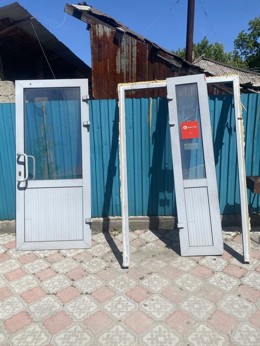 Продам дверь металлическую