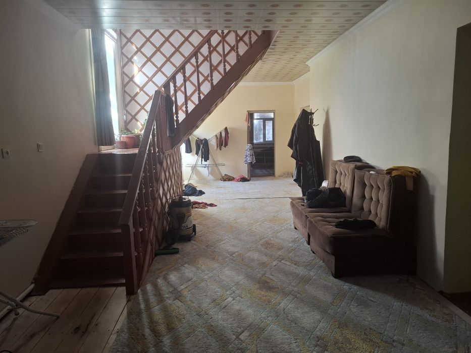 Жай сатылады мангит чайхана касында