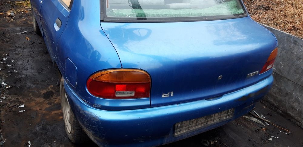 Mazda 121 1.3  1996