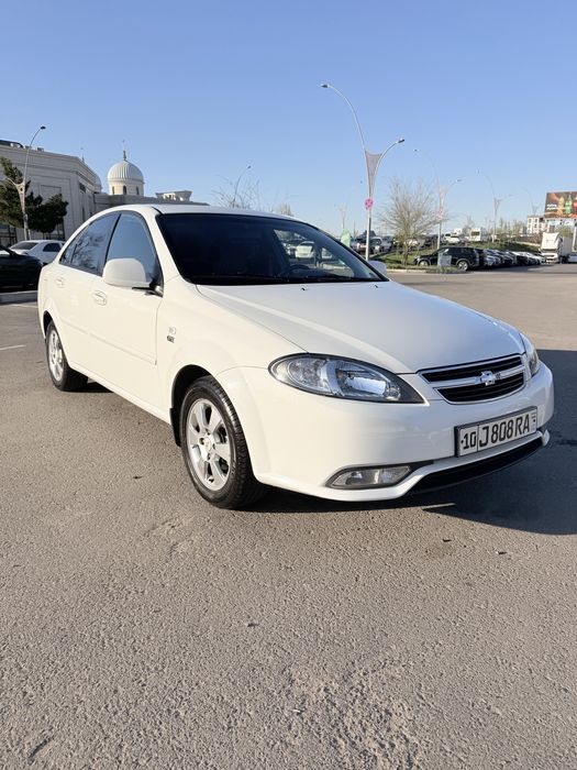 Продаётся Lachetti Gentra