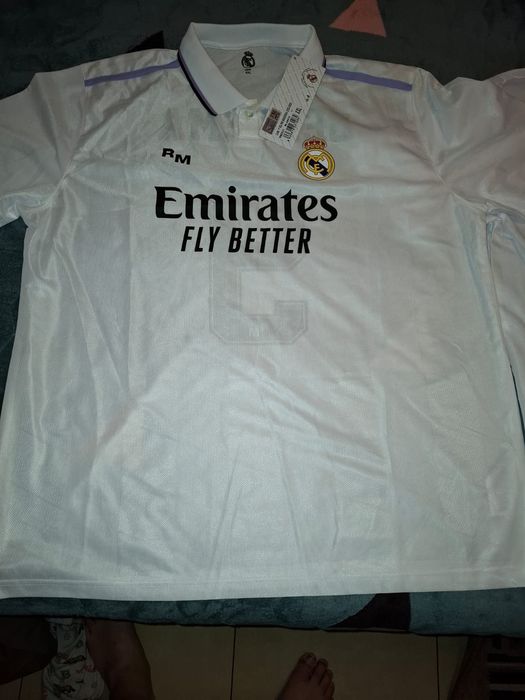 Vând tricou original real madrid