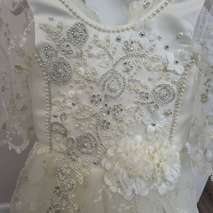 Продам платье нарядное